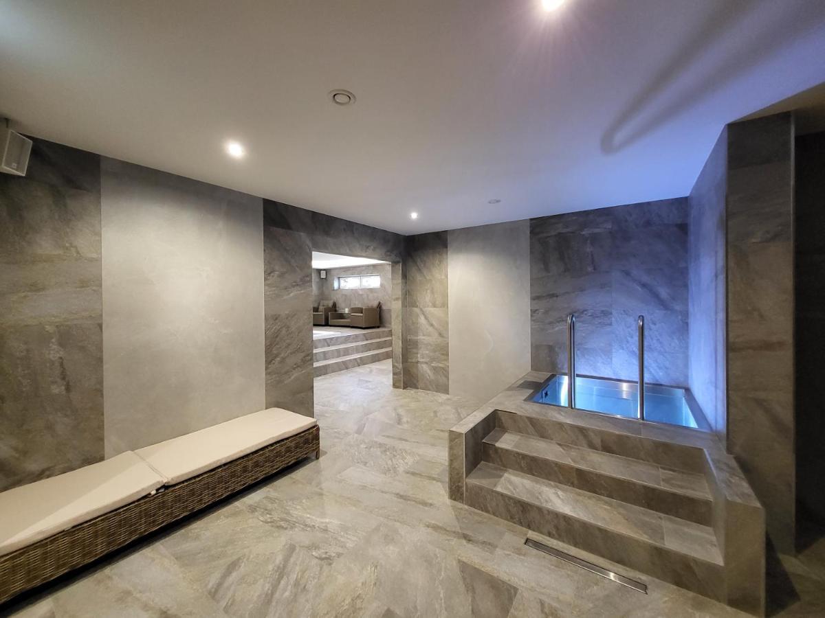 Chaty Krusetnica S Luxusnym Privatnym Wellness Exterior foto