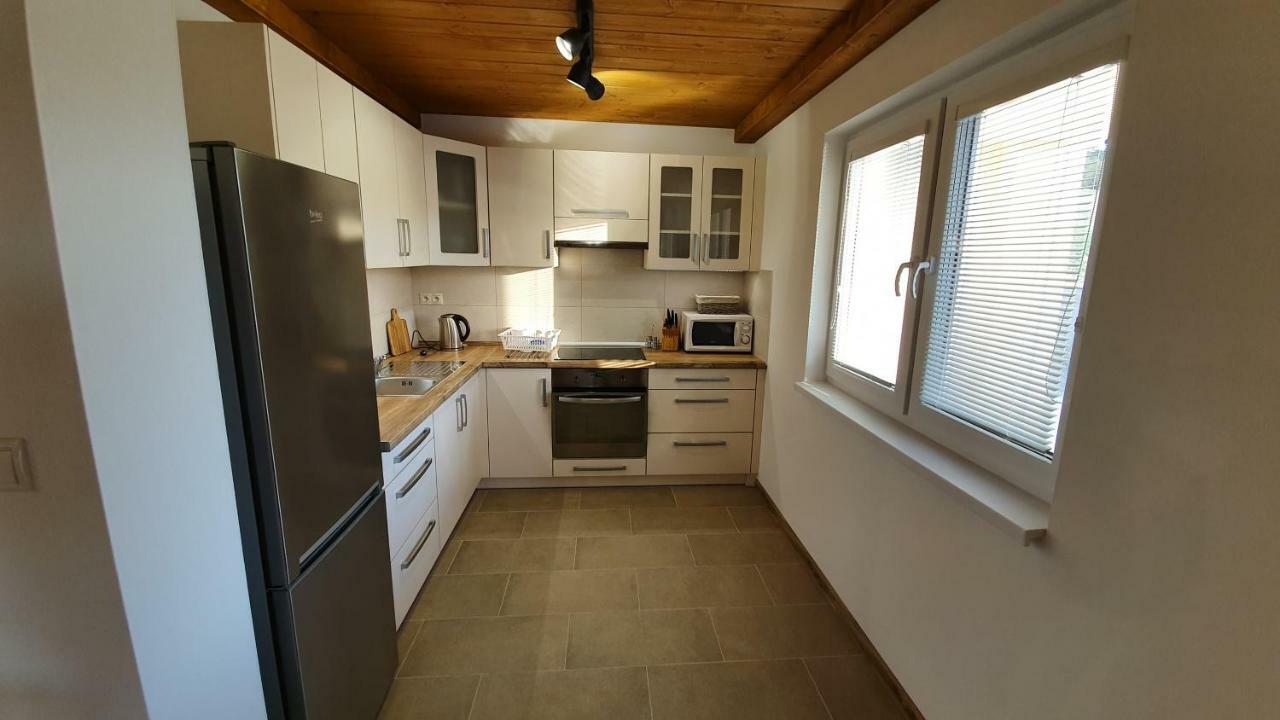 Chaty Krusetnica S Luxusnym Privatnym Wellness Exterior foto